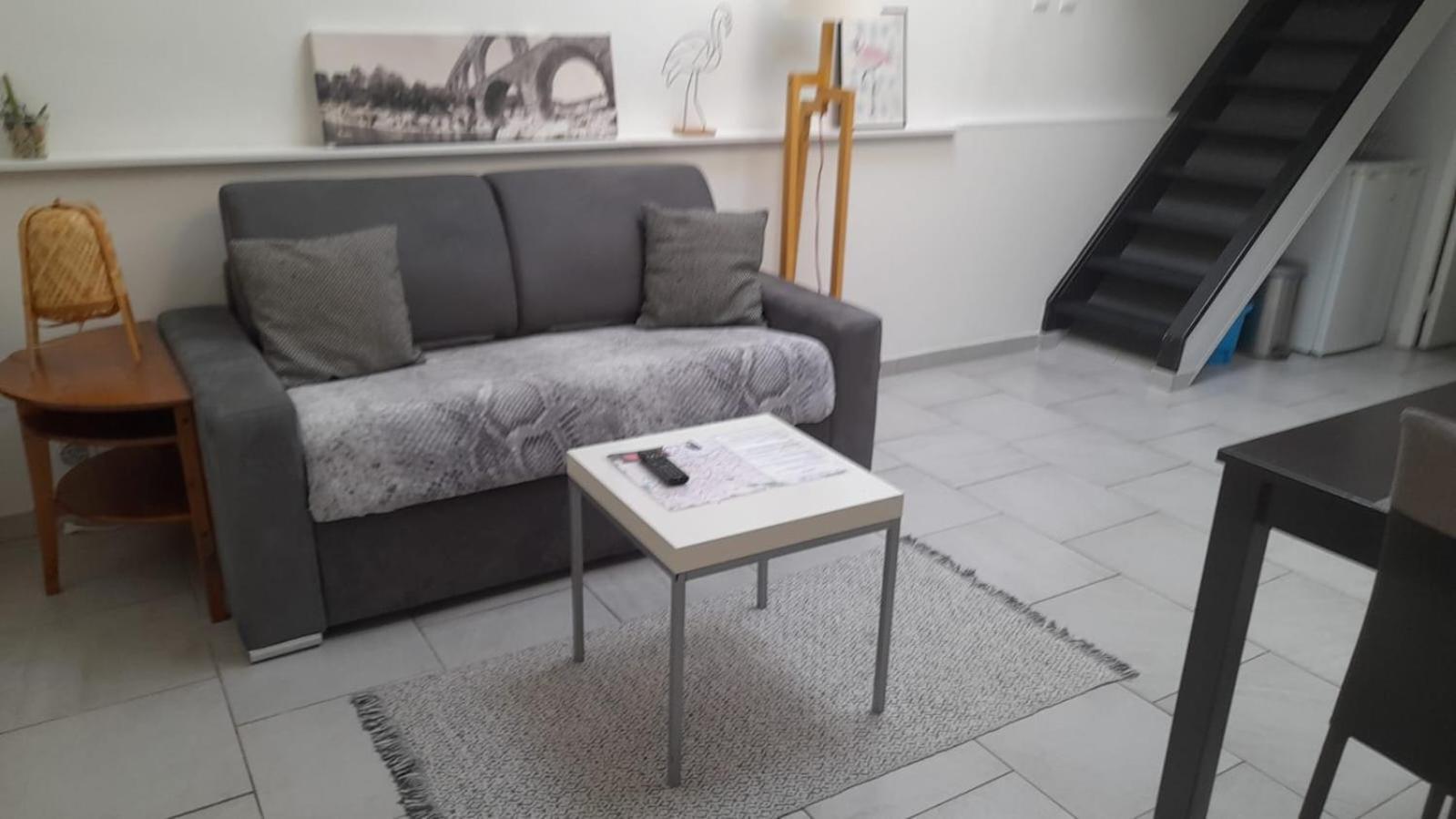 Duplex Denim Leilighet Nîmes Eksteriør bilde